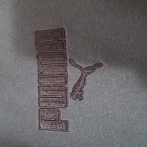 2 Puma sweaters size 10-12 - Picture 3 of 5